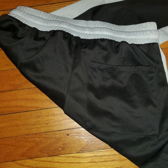 Civil regime jogger - Picture 3 of 3